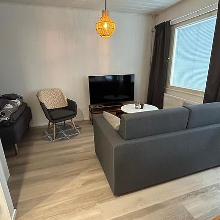 Kyllikinsola 18 B4 Naeppaerae 29 Nelioeinen Rivitaloyksioe 1-4 Henkiloeae Seinäjoki Exterior foto